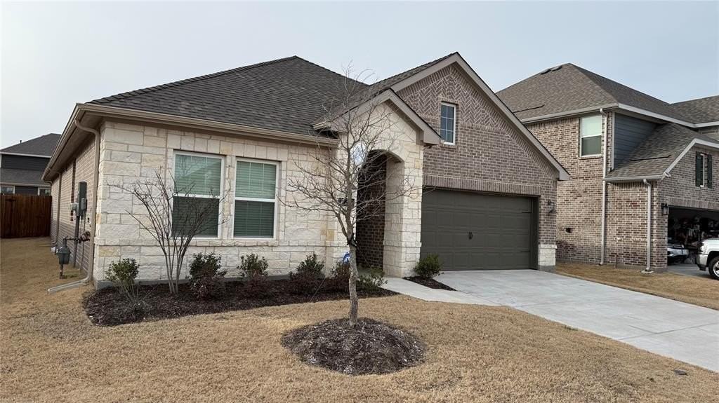 732 Waterhouse Lake Dr - Photo 3 of 25