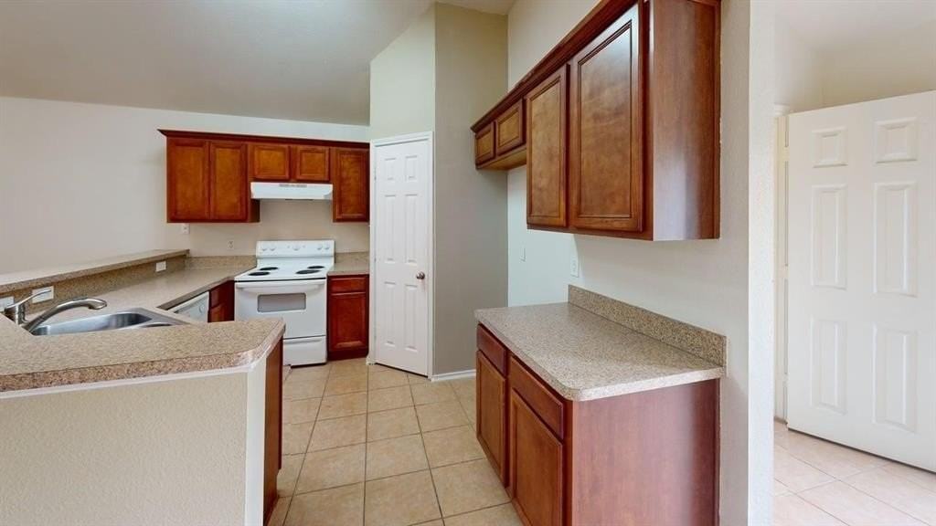 17406 Energy Ln - Photo 4 of 16