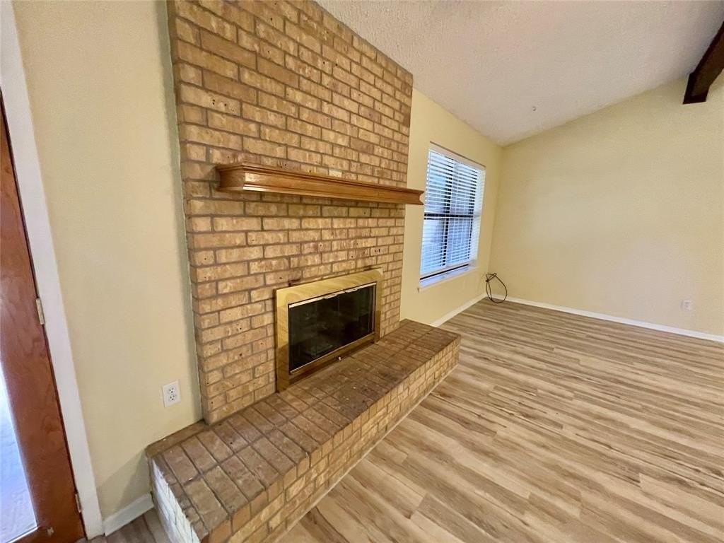 706 Heritage Trl - Photo 5 of 28