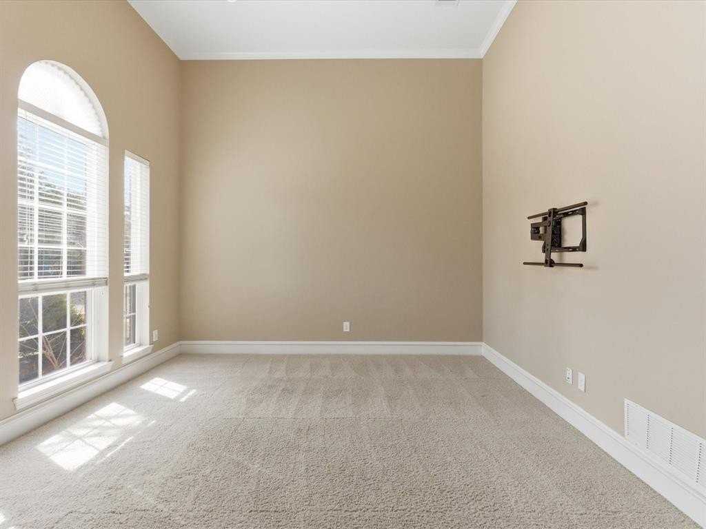 3017 Manga Dr - Photo 5 of 34