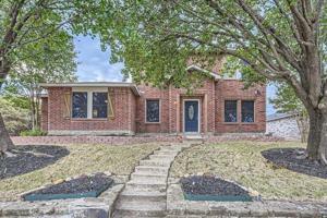 featured image of 1433 Glenwick Dr