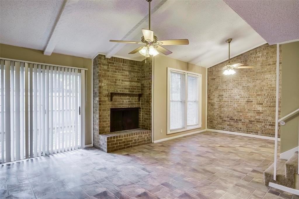 1820 Greenspring Cir - Photo 4 of 25