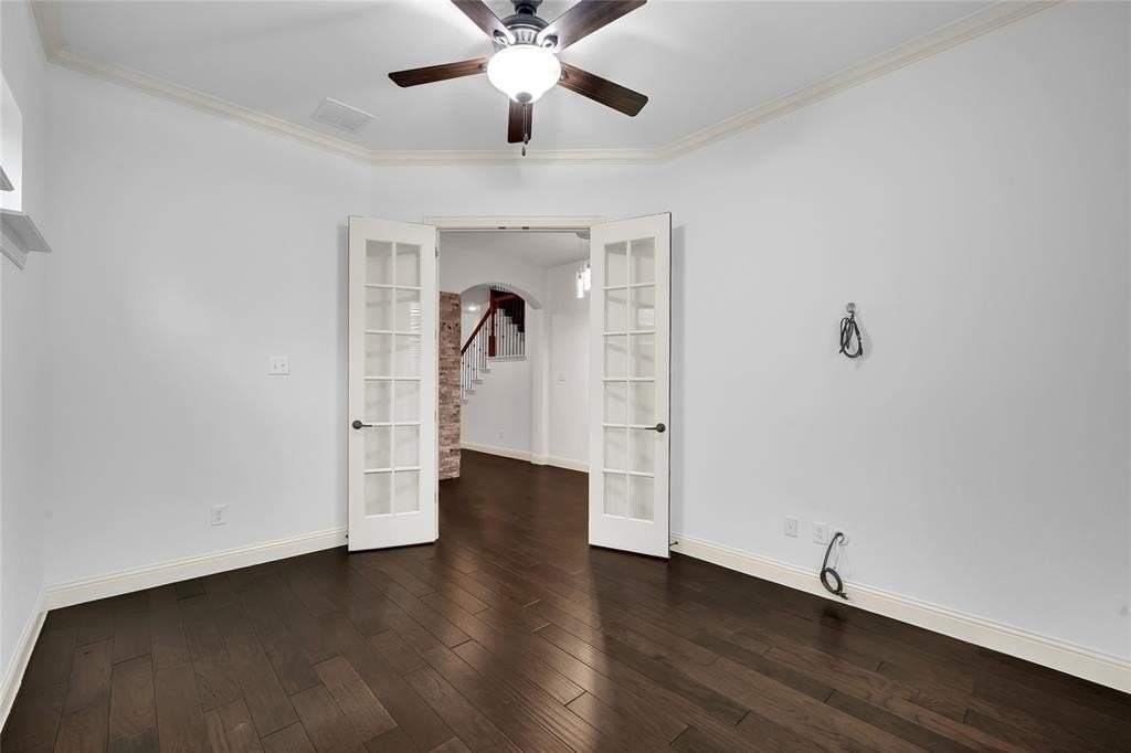 12271 Audrianna Dr - Photo 5 of 40