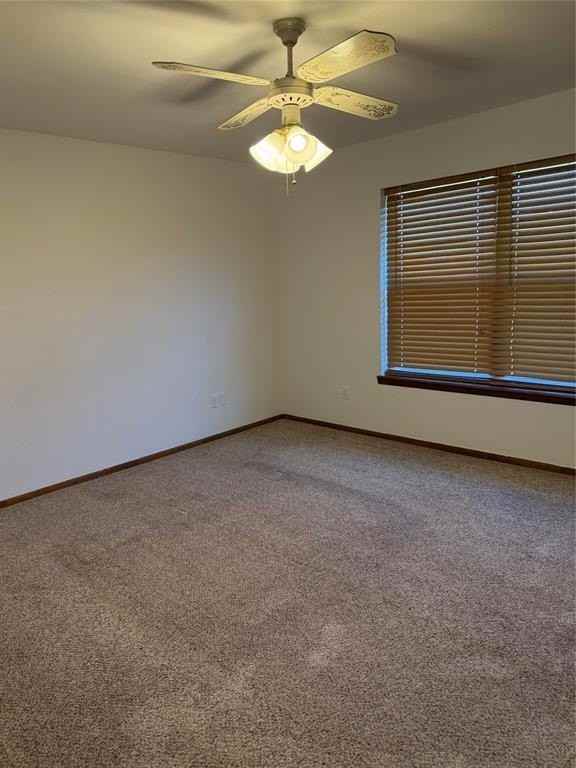 902 N 4th St - Photo 7 of 15