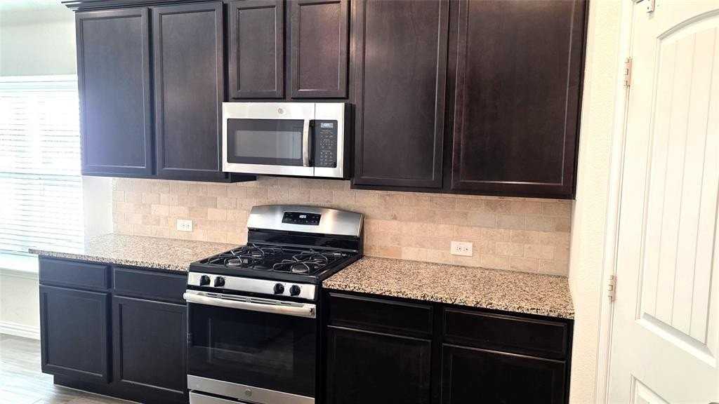 9328 Bronze Meadow Dr - Photo 6 of 29