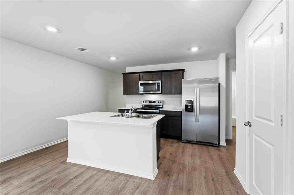 Lake Dr - Photo 4 of 21