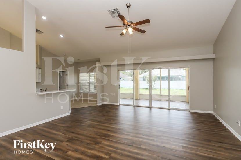 6346 35th Avenue Cir E - Photo 3 of 15