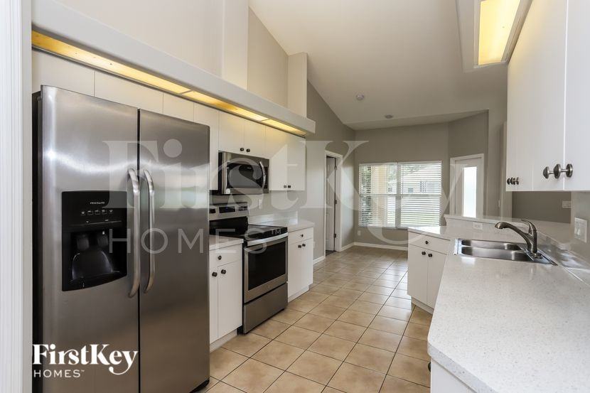 6346 35th Avenue Cir E - Photo 5 of 15