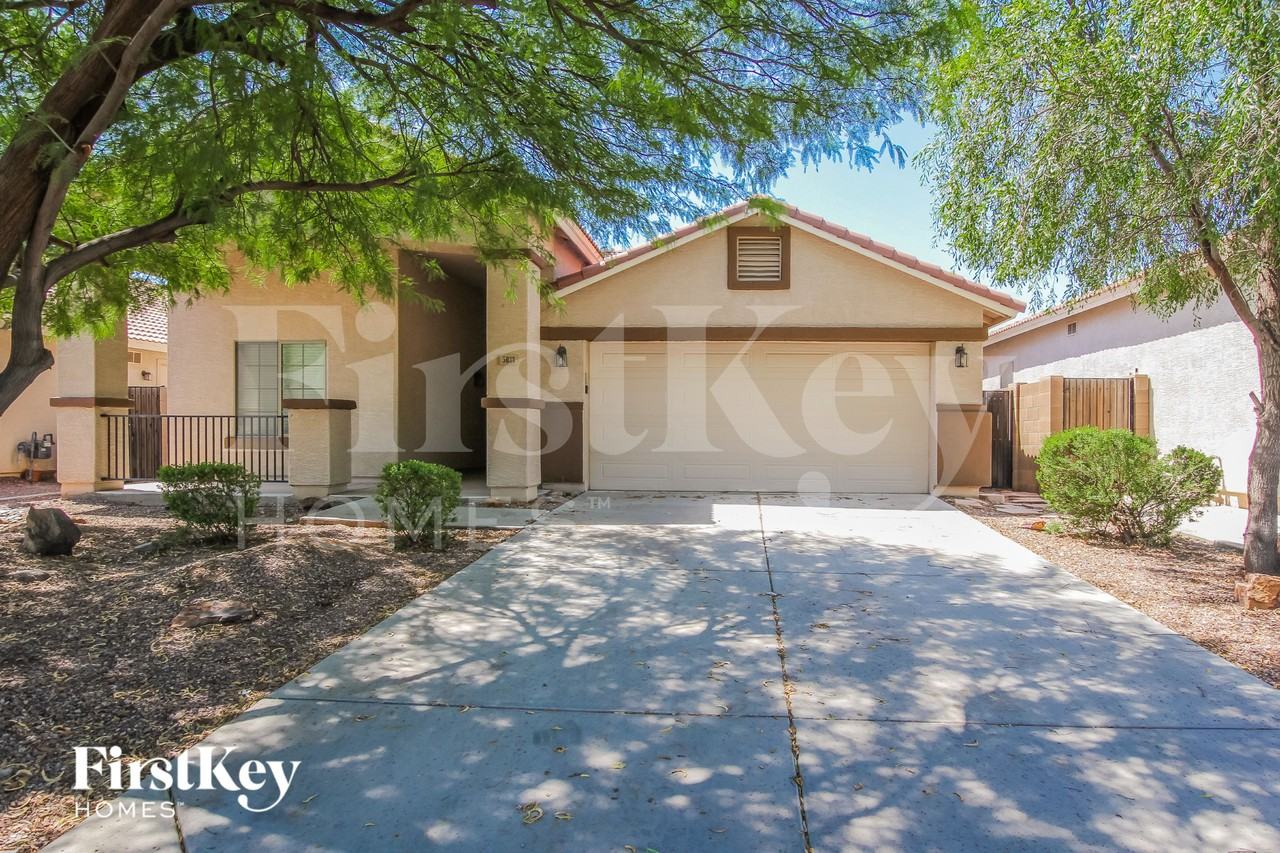 5033 W Nancy Ln - Photo 2 of 15