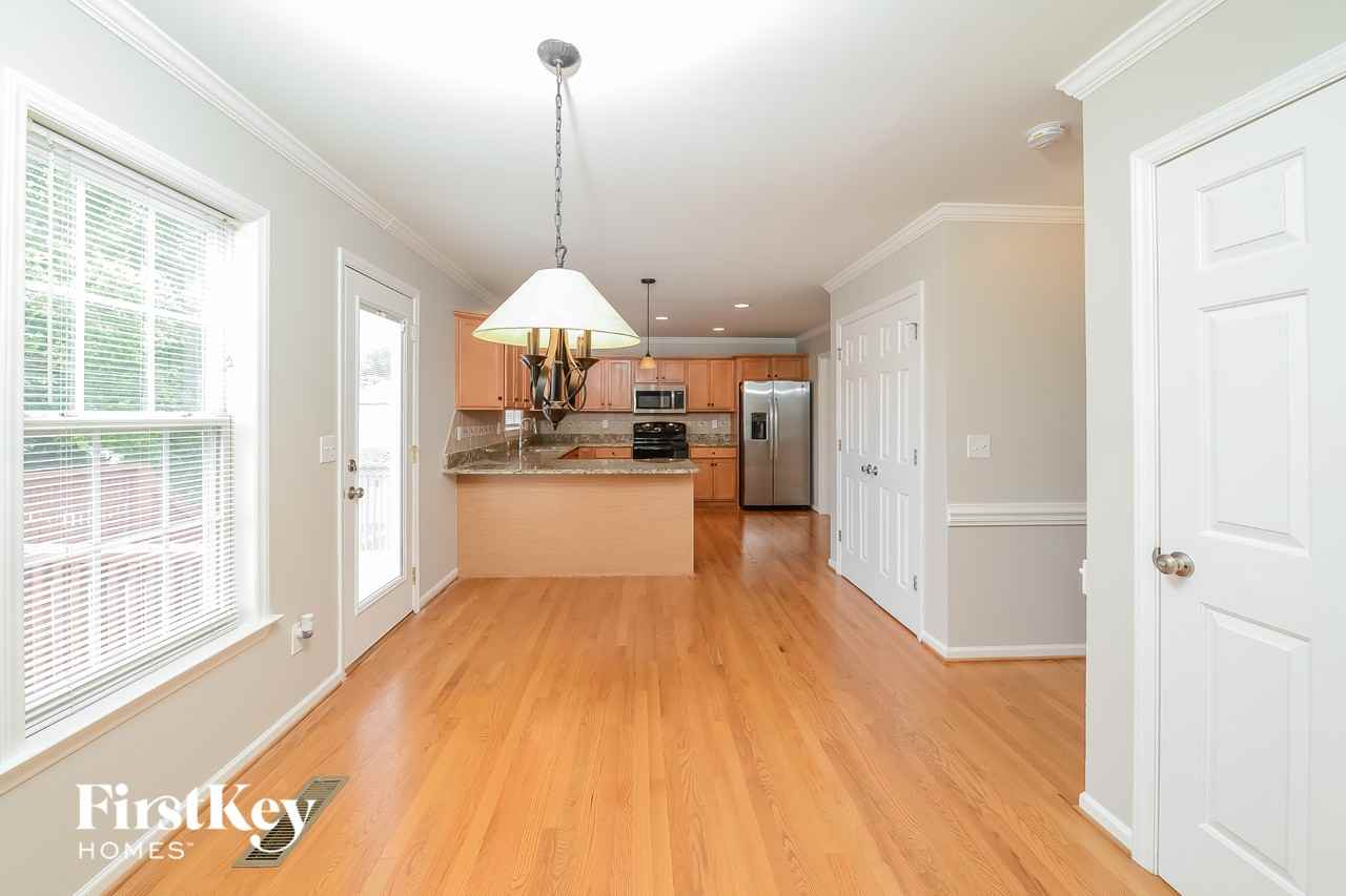 1127 Browns Run Dr - Photo 6 of 15