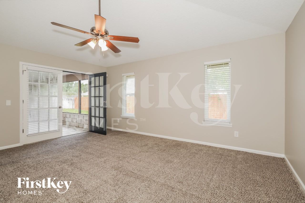 4129 Shetland Pony Ln - Photo 3 of 15