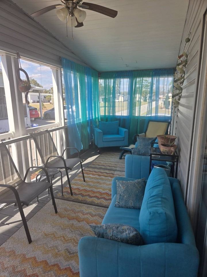 36012 Citrus Blvd - Photo 5 of 24