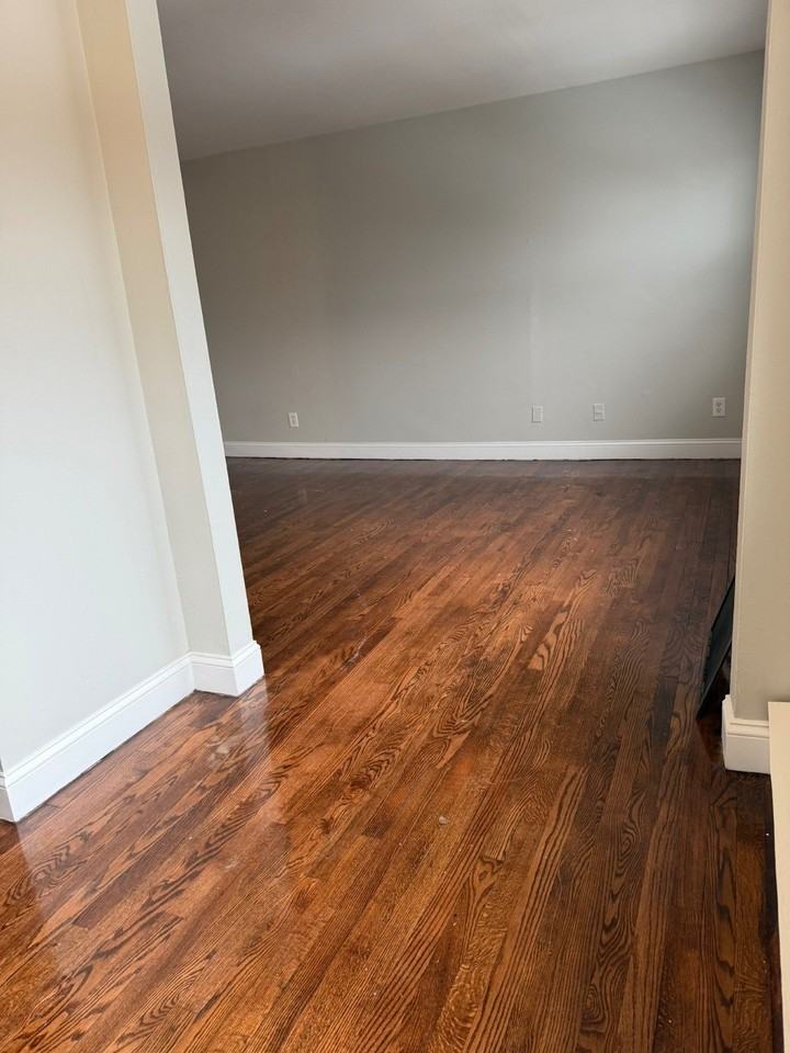 14 Amsterdam Pl #4D - Photo 3 of 9