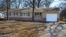 404 Oak Dr - Photo 1 of 1