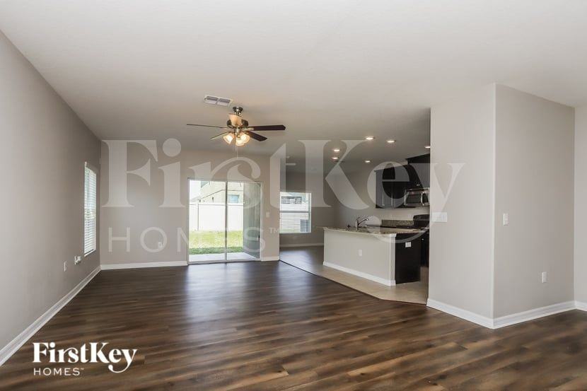 15413 Auburn Woods Ln - Photo 3 of 15