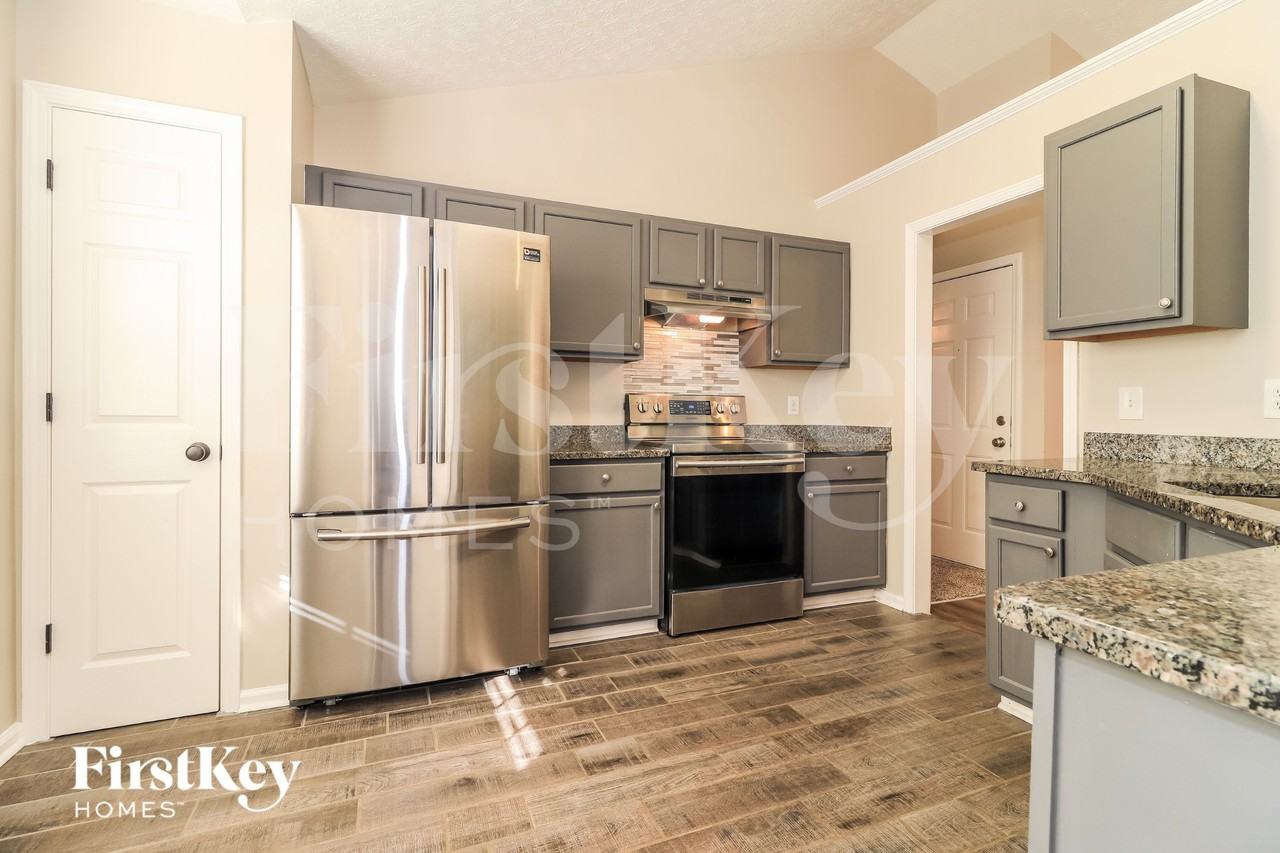 333 Fairview Oak Pl - Photo 6 of 15