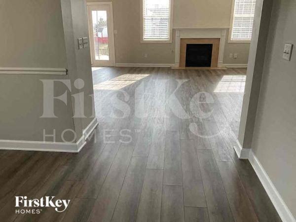 1759 Buckeye Ct - Photo 2 of 11