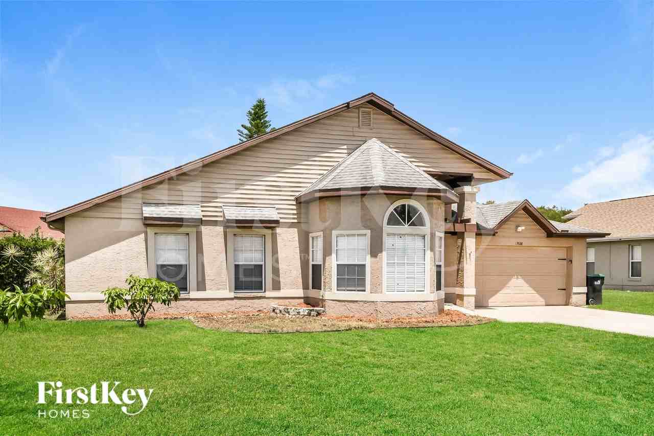 13538 Texas Woods Cir - Photo 2 of 16