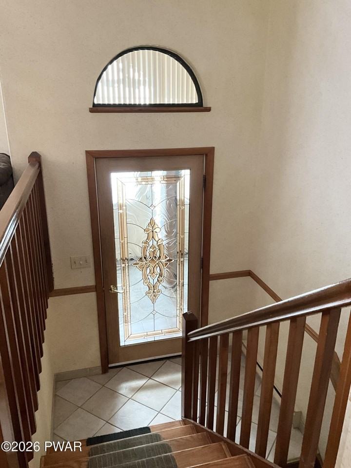 15 Lakeview Dr - Photo 5 of 41