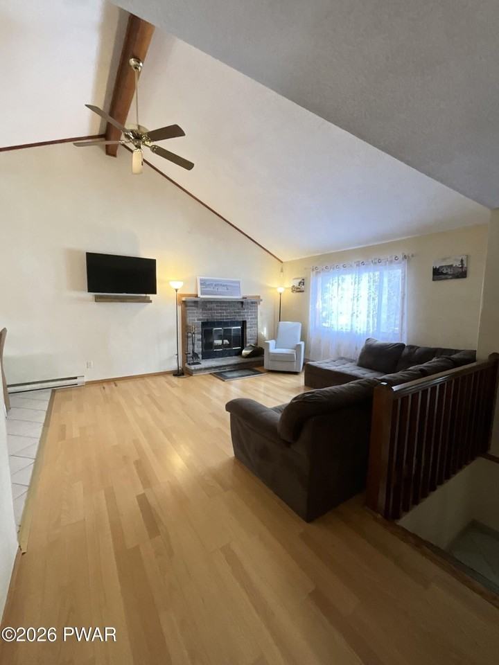 15 Lakeview Dr - Photo 6 of 41