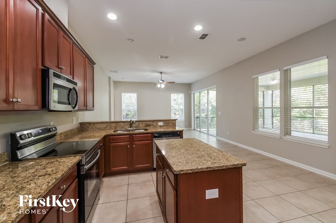 466 Hefferon Dr - Photo 7 of 15