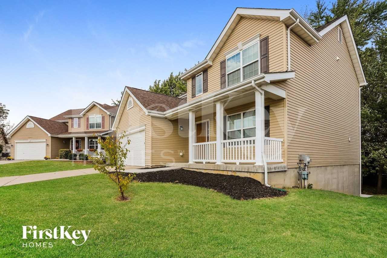 2003 Abby Ct - Photo 2 of 15