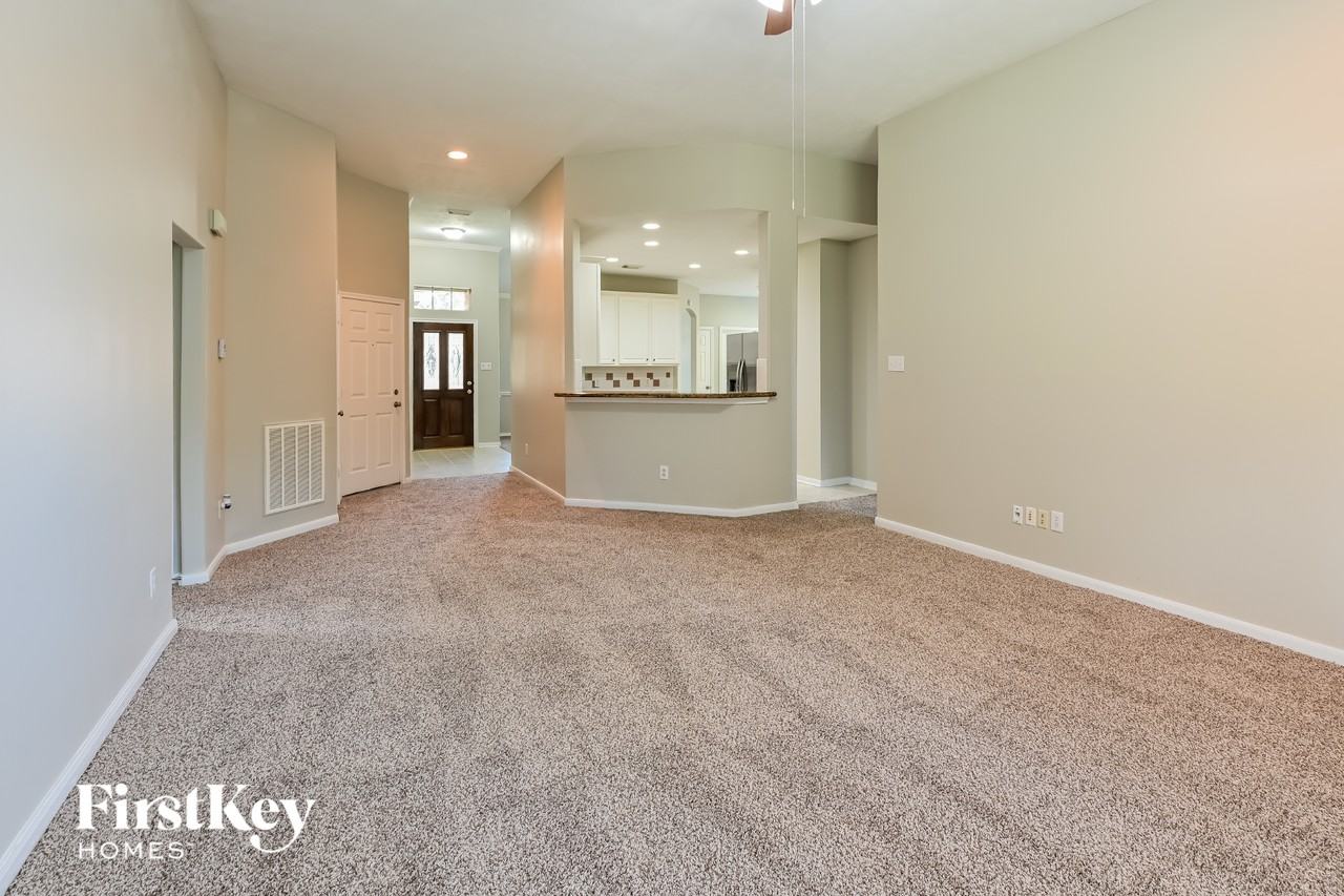 23722 River Place Dr - Photo 3 of 15