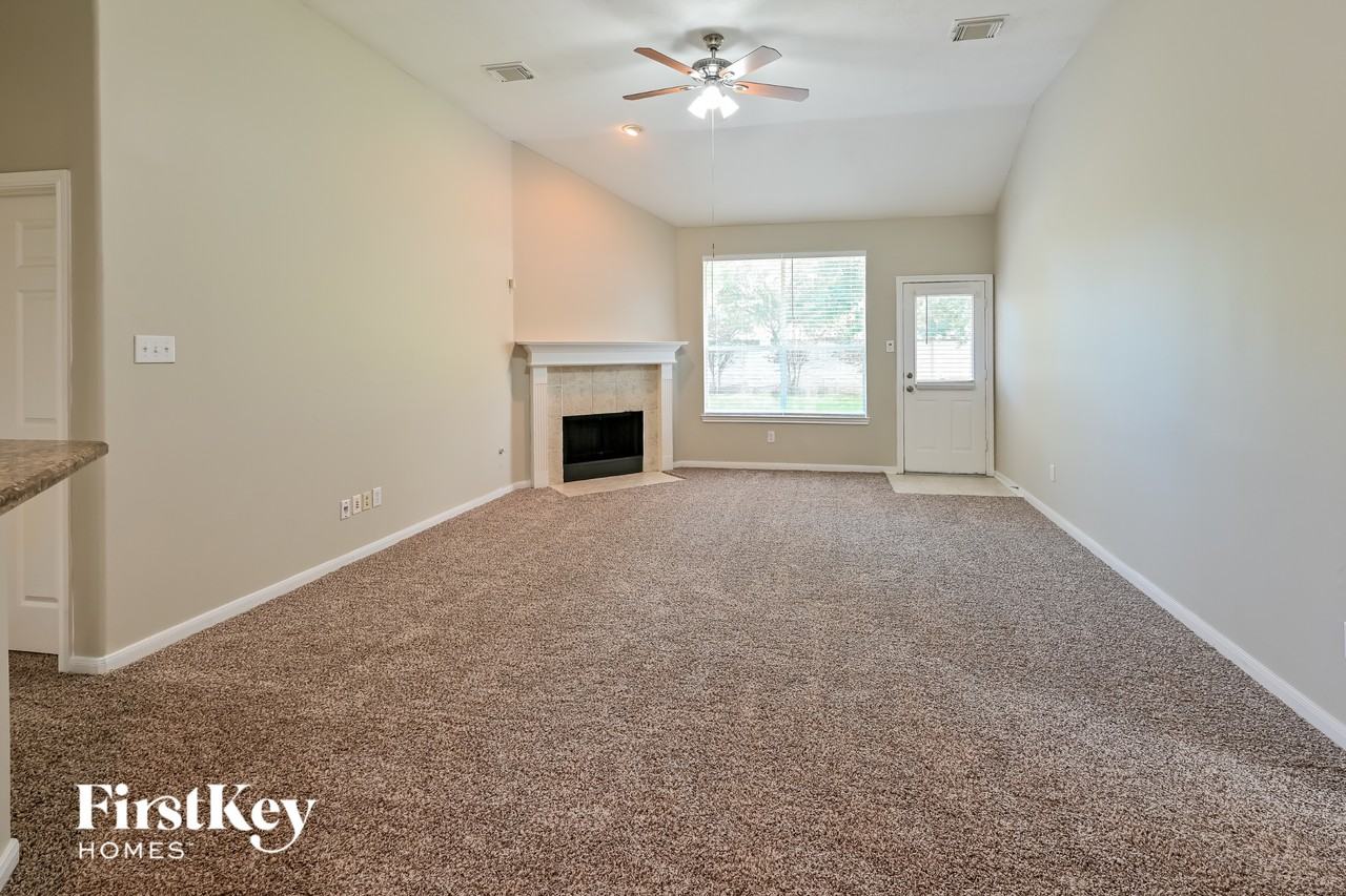 23722 River Place Dr - Photo 4 of 15