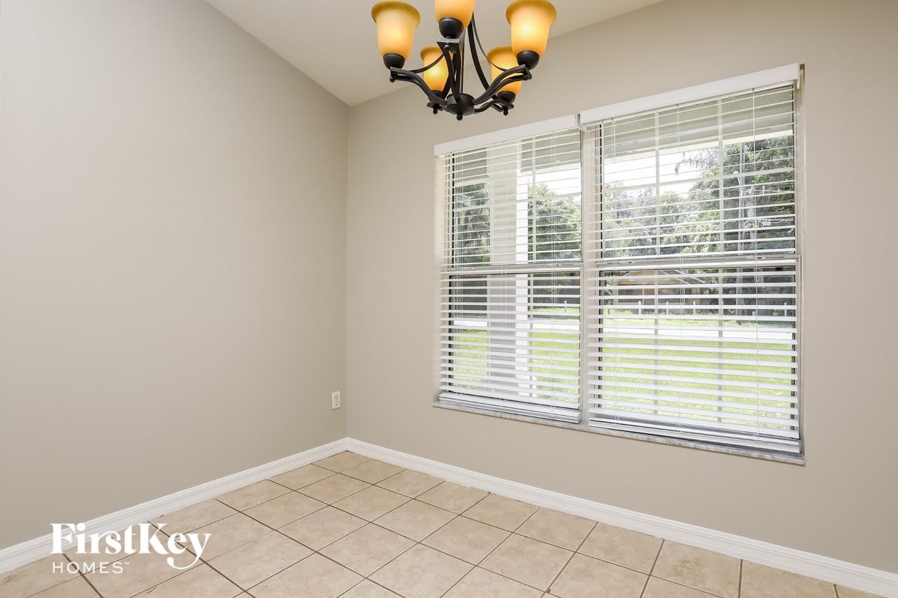 709 Grant Ave - Photo 5 of 15