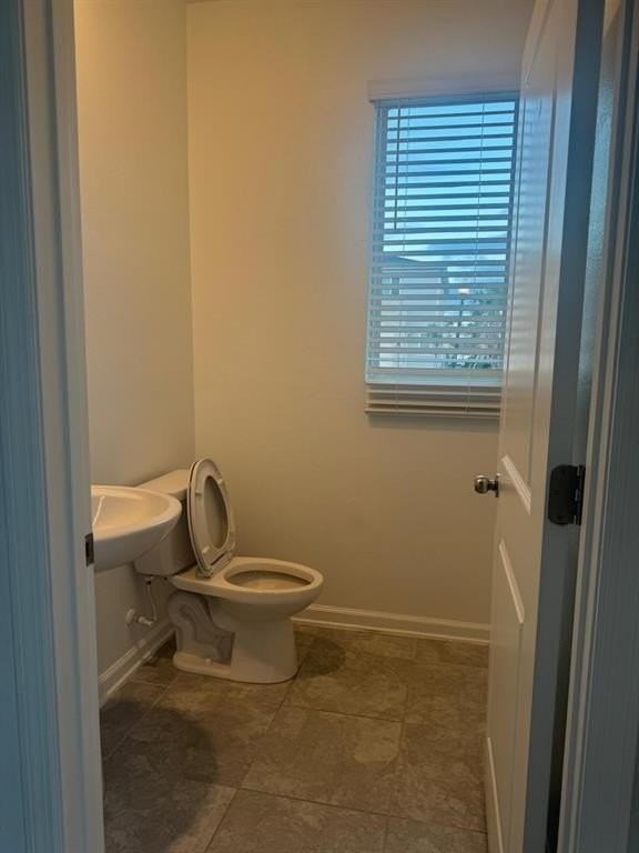 240 Bogey Dr - Photo 6 of 11