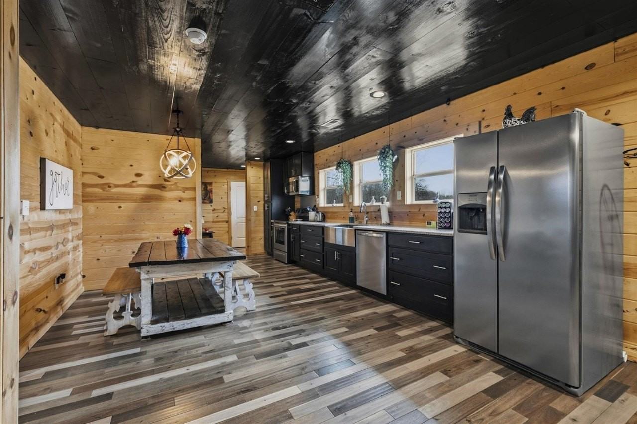 10730 Barren River Rd - Photo 6 of 25