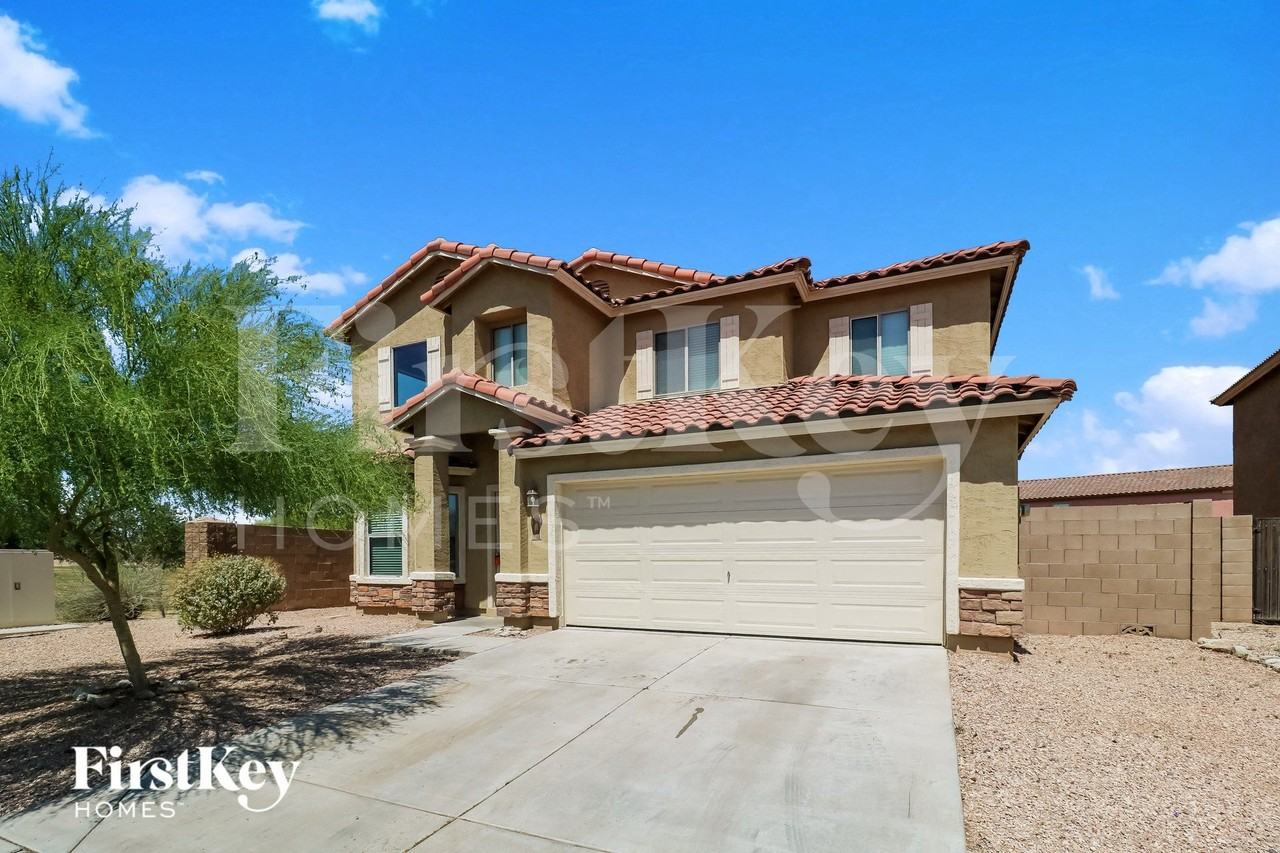 8953 S 253rd Ave - Photo 2 of 15