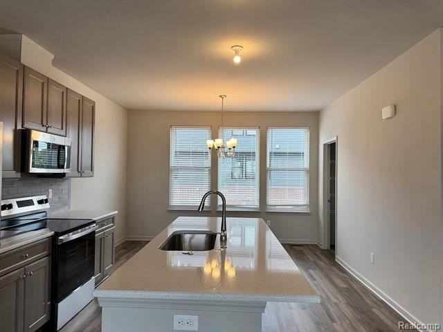 2147 Park Dr - Photo 7 of 37