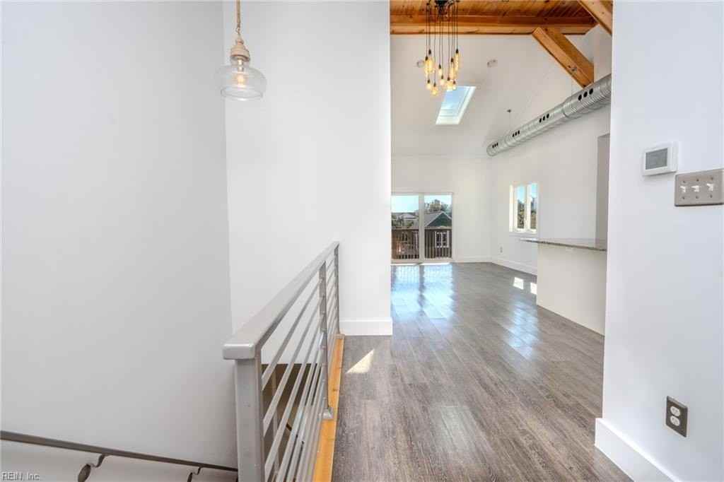 4467 Ocean View Ave - Photo 4 of 35