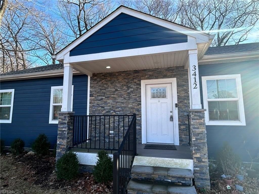 3412 Wellington St - Photo 3 of 23