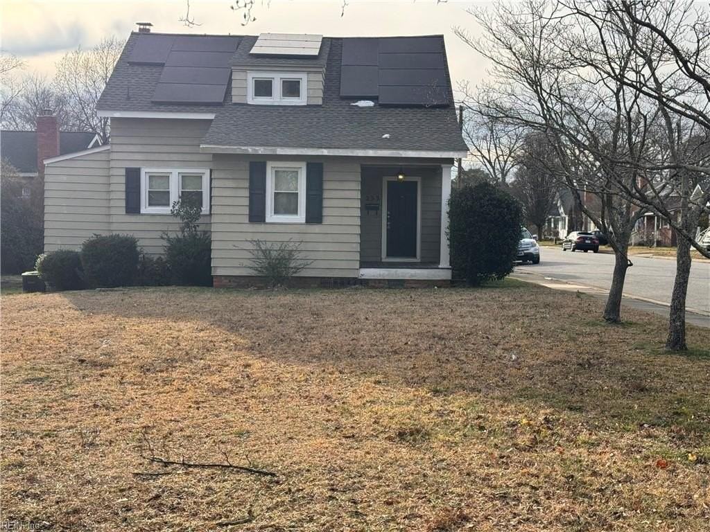 233 Hampton Roads Ave - Photo 2 of 31