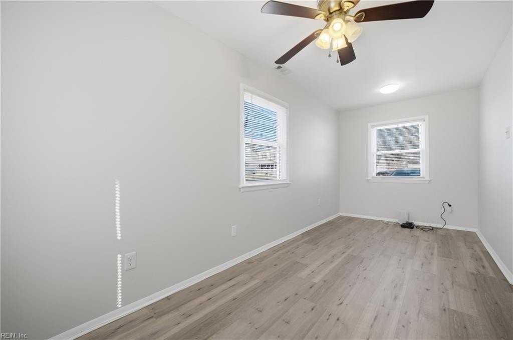 1482 Morgan Dr - Photo 6 of 17