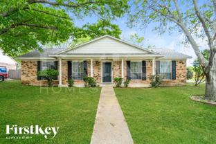 635 Truman Ct - Photo 1 of 1