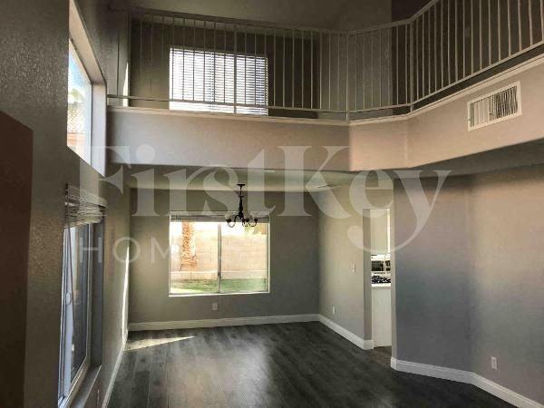 5620 Royal Castle Ln - Photo 3 of 29