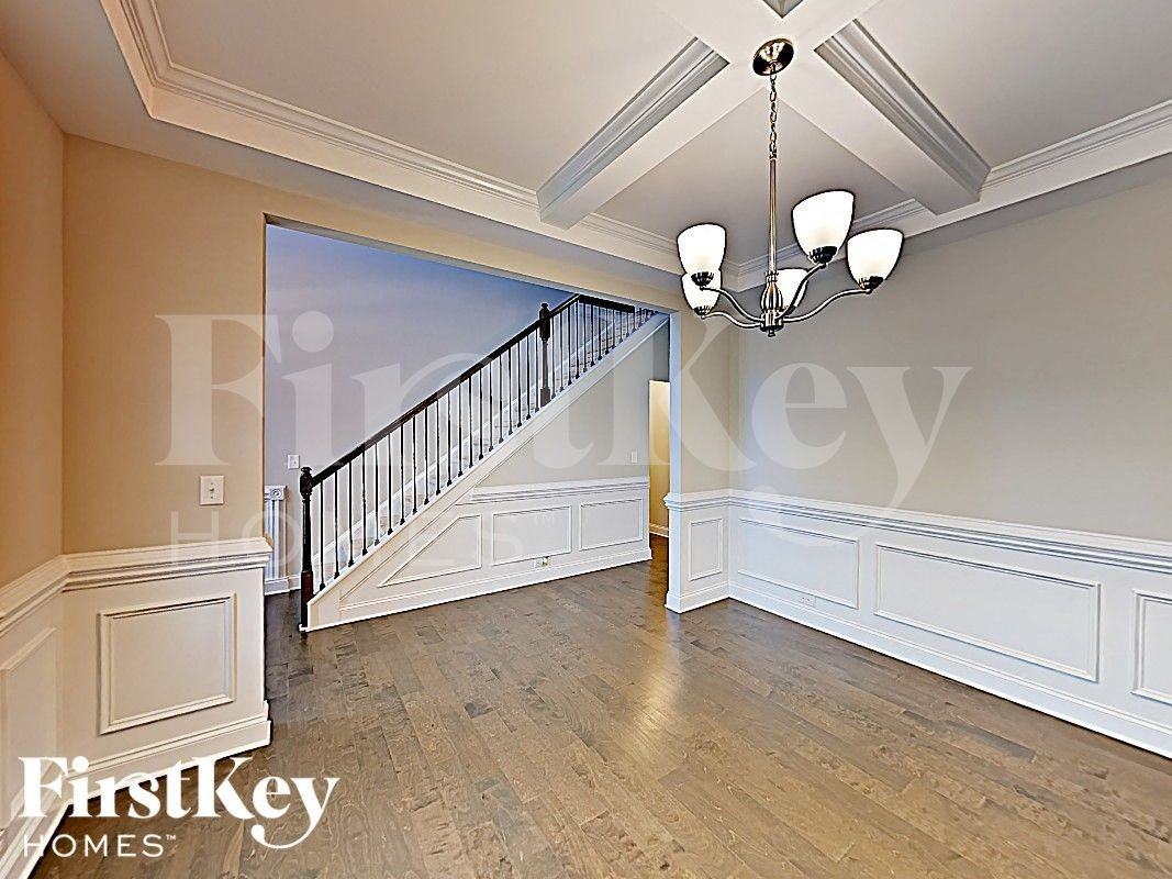 3955 Norman View Dr - Photo 5 of 17