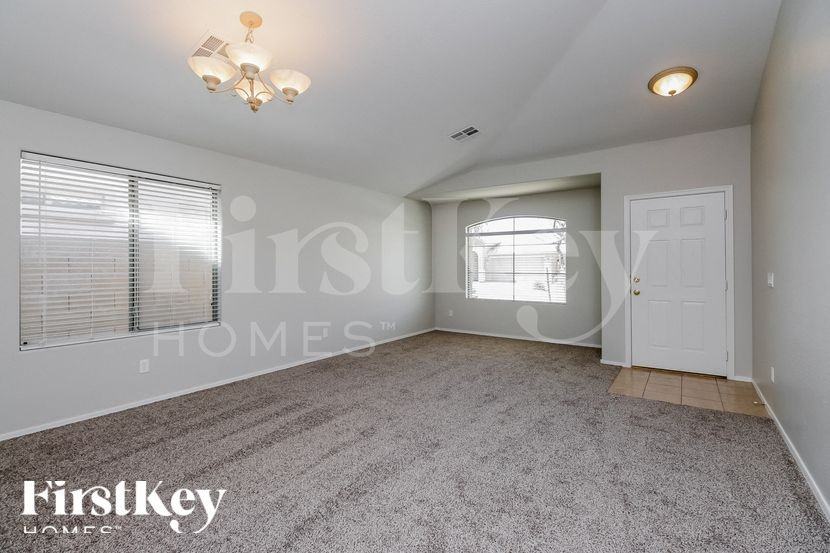 3849 W South Butte Rd - Photo 2 of 15