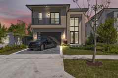 239 Ne 11th St - Photo 1 of 1