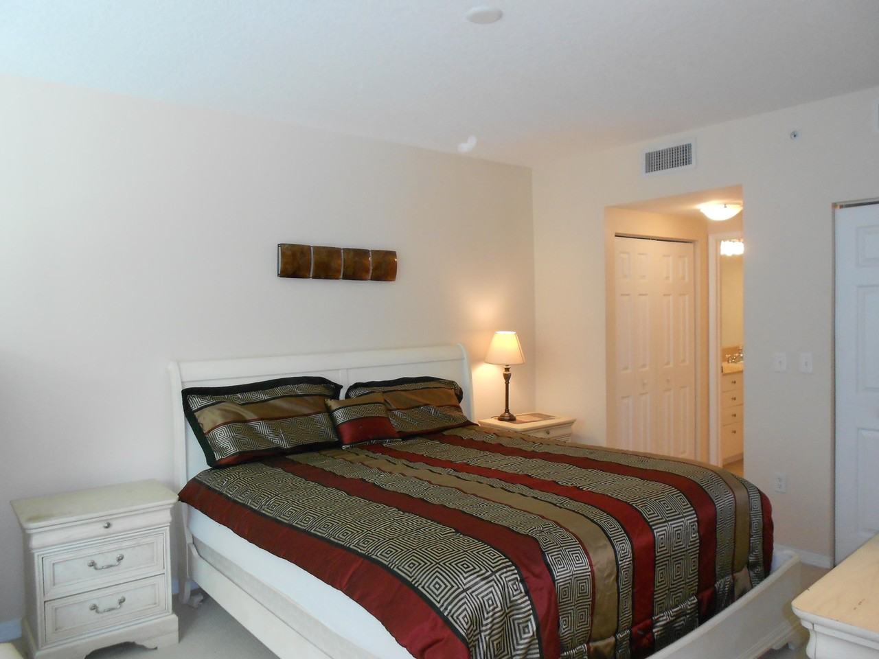 625 Casa Loma Blvd #303 - Photo 5 of 16