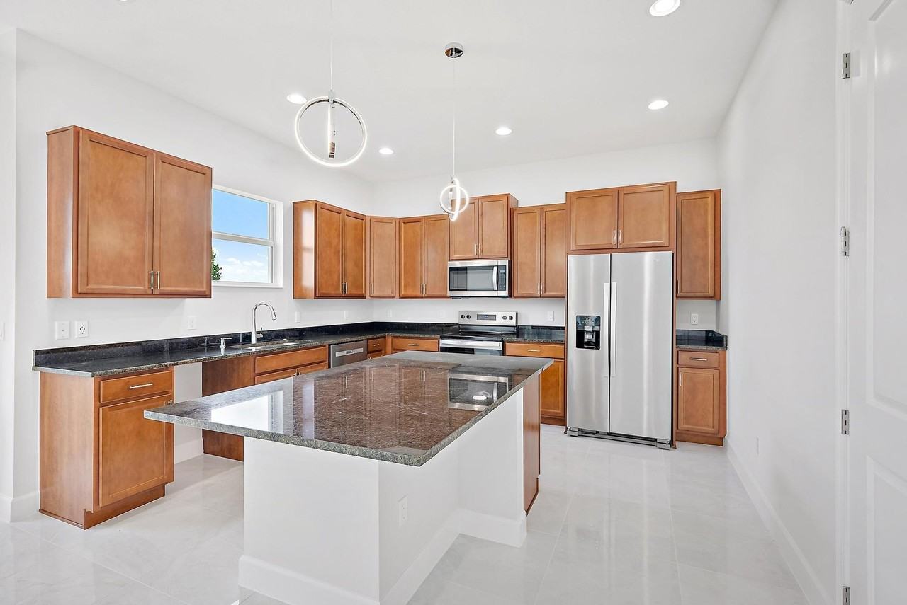 5432 Pecan Dr - Photo 6 of 30