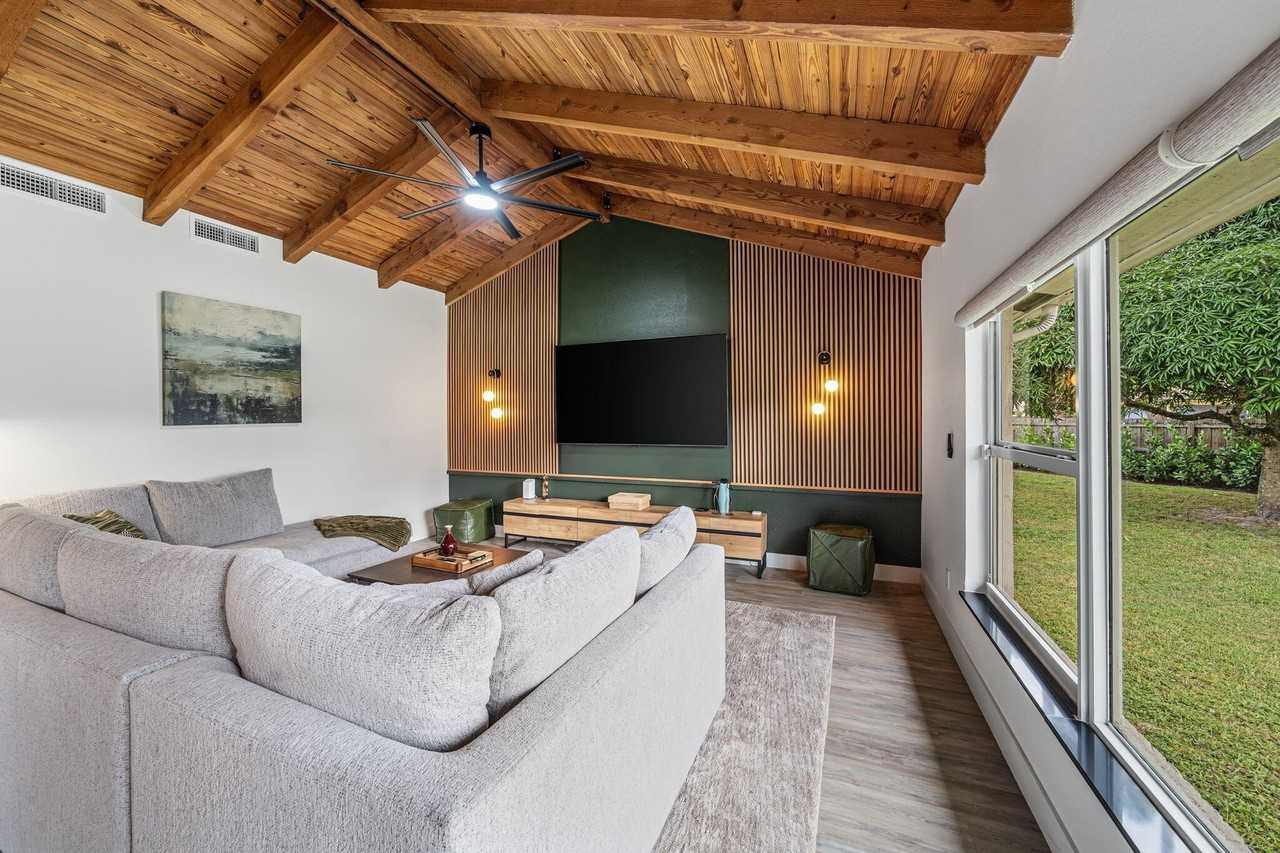 12192 Branding Iron Ct - Photo 4 of 42