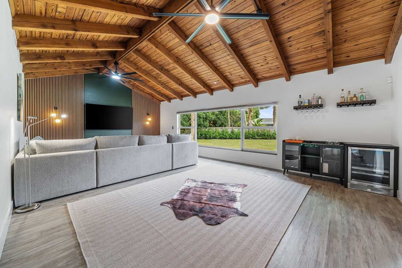 12192 Branding Iron Ct - Photo 5 of 42