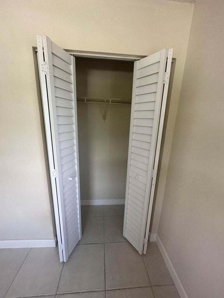 422 Caroline Ave - Photo 6 of 7