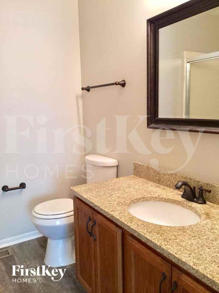 254 Truro Ct - Photo 6 of 12