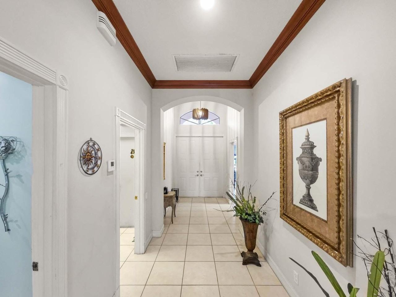 5058 Glenville Dr - Photo 3 of 50