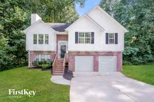 featured image of 240 Greensprings Dr